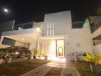 Luxury Villa for Sale in Katunayaka,Negombo