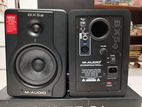 M-Audio BX5a Deluxe Studio Monitor