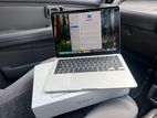 M4 512GB 100 Battery