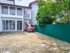 මාලබේ Brand New 2 Storey 3BR Luxury House for Sale