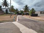 මාලඹේ අරංගල හන්දියෙන් බිම් කොටස් විකිණීමට