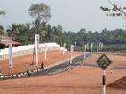 මාලඹේ නගරයෙන් සුපිරි බිම් කොටස් විකිණීමට ඇත