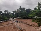 මාතලේ නගරයේ වටිනා නේවාසික ඉඩමක්