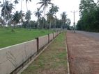මාතර ලැබීම නව රෝහල පාරෙන් ඉඩමක්