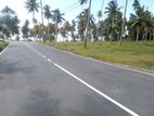 මාතර නව පරිපාලන නගරයේ ඉඩමක්