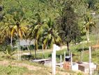 මාතර සුන්දර වැවක් ලග බිම් කොටස්