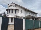 මාවරමණ්ඩිය - තුන්මහල් අර්ධ සුඛෝපබෝගී නිවසක් විකිණීමට