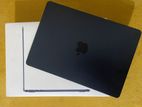 Apple Macbook M2