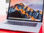 Apple Macbook 2017 15 inch 16/512GB with Touch Bar
