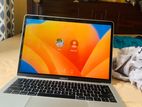 Apple MacBook 2017