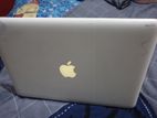 Apple MacBook 7,1