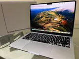 MacBook Air 13 inch M2 Chip 256GB 8GB