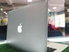 macbook air 2015 8GB