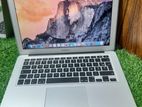 Macbook Air (2015)i5 Laptop