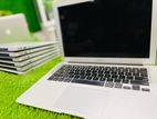 MacBook AIR (2017) 13 INCH | INTEL I5 +8GB RAM