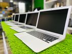 MacBook Air 2017 - Intel i7 8GB RAM -256GB SSD +13 Inch.