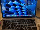 MacBook Air 2018 i5