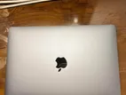 Apple MacBook Air M1