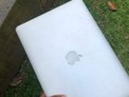 Apple Macbook Air