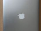 Apple Macbook Air