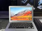 MACBOOK AIR