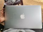 Apple Macbook Air