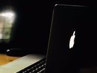 Apple Macbook Air