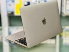 MacBook Air M1 8GB 256GB