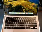 Apple MacBook Air M1
