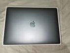 MacBook air M1 chipset 2020 8/256GB