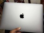 Apple Macbook Air M1
