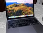 Apple MacBook Air M1
