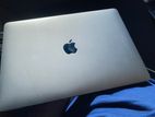 Apple MacBook Air M1