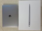 Apple MacBook Air M1