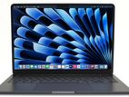 MacBook Air M2 13” 2022 – Excellent Condition | Complete Package