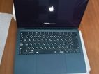 Apple Macbook Air M2 CC 102