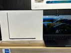 MacBook AIR M2