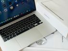 Apple Macbook Air M2
