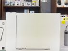 MacBook Air M4 2025
