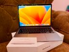 Apple MacBook Air