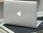 Apple MacBook Air
