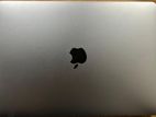 Apple MacBook