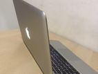 Apple Macbook