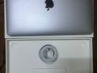 Apple MacBook M1 Chip 256GB