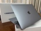 Apple Macbok M1