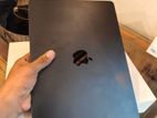 MacBook M2