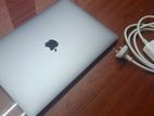 MacBook M2 Pro 2022