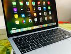 Apple MacBook M4