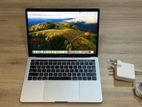 MacBook Pro 13”