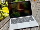 MacBook Pro 13 inch 2020